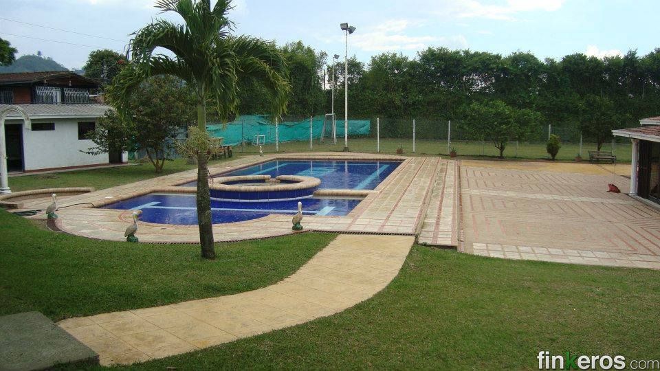 AMPLIA FINCA EN DOSQUEBRADAS - Finca en Pereira, Risaralda